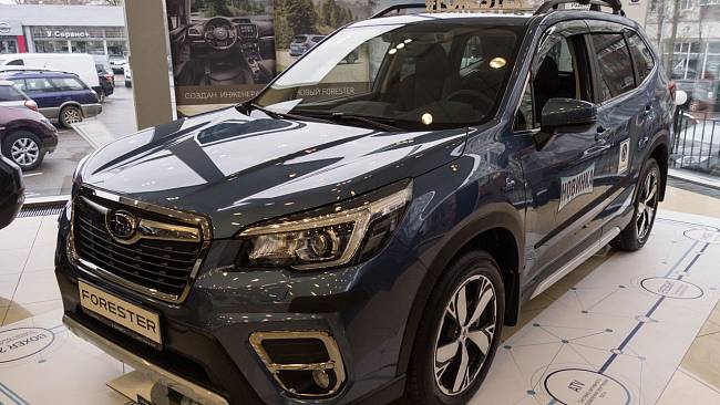 Subaru Forester 19 2.0i-L ES CVT 2019 года выпуска